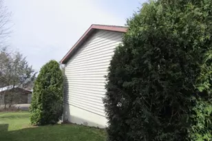 716 Grant St, , PA 15946 - Photo 2