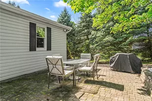 305 Highland Dr, Harrison Township, PA 15065 - Photo 36