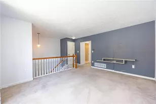 232 Dinwiddie St, Pittsburgh, PA 15219 - Photo 2
