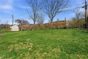 1243 Lakemont Dr, Pittsburgh, PA 15243 - Photo 24