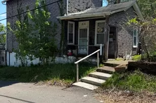 218 Florien St, Pittsburgh, PA 15204 - Photo 2