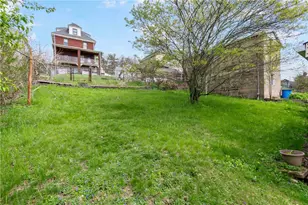 722 9th St, Pitcairn, PA 15140 - Photo 24
