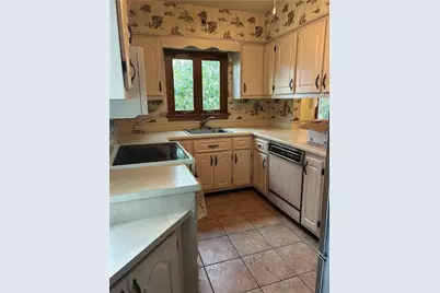 1117 Schweitzer, Elizabeth Twp/Boro, PA 15135 - Photo 8
