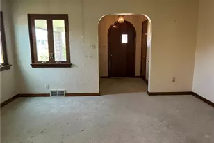 1117 Schweitzer, Elizabeth Twp/Boro, PA 15135 - Photo 2
