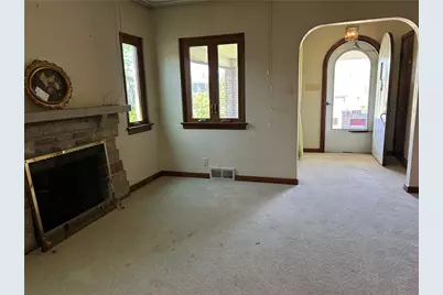 1117 Schweitzer, Elizabeth Twp/Boro, PA 15135 - Photo 4