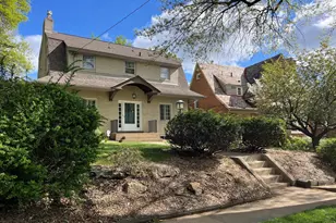 220 Newburn Dr, Pittsburgh, PA 15216 - Photo 4