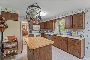 3905 Glenshire Ct, Murrysville, PA 15668 - Photo 14