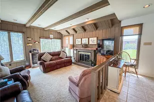 135 Mar Vel Dr, Center Township, PA 16001 - Photo 16