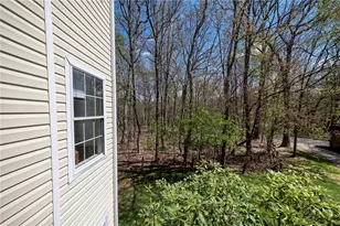 1637 St Andrews Dr, Oakmont, PA 15139 - Photo 4