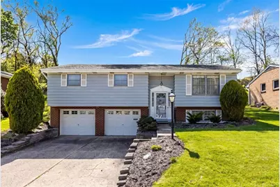 140 Foxcroft Rd., Scott Township, PA 15220 - Photo 1