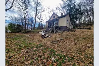 3867 Leslie Ave, Hampton, PA 15101 - Photo 2