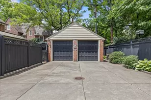 619 Pitcairn Pl, Pittsburgh, PA 15232 - Photo 6
