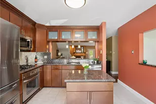 1427 Towne Square Dr, Pittsburgh, PA 15101 - Photo 10
