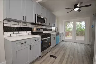 3825 Atkins St, Pittsburgh, PA 15212 - Photo 14