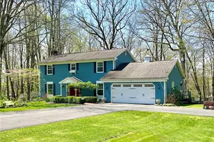 129 Presnar Dr, Neshannock Township, PA 16105 - Photo 2