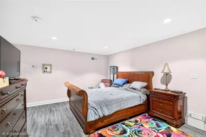 2250 Mary St #315, Pittsburgh, PA 15203 - Photo 18