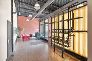 2250 Mary St, Pittsburgh, PA 15203 - Photo 46