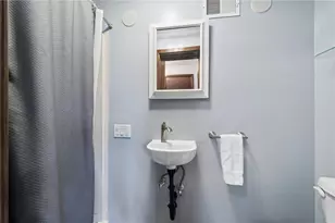127 5th Ave, New Eagle, PA 15067 - Photo 34