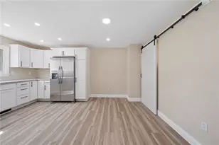 430 Bechman St, Springdale Boro, PA 15144 - Photo 14
