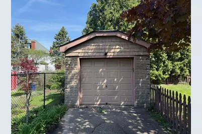 1144 Goe Ave, Pittsburgh, PA 15212 - Photo 32