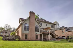163 Oakview Dr, Cranberry Township, PA 16066 - Photo 4