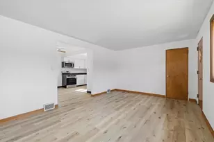 104 Glenn Ave, Pittsburgh, PA 15116 - Photo 8
