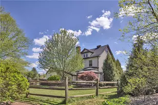 1226 Mayview Rd, Pittsburgh, PA 15241 - Photo 4