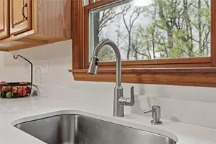 2436 Wedgewood Dr, Pittsburgh, PA 15090 - Photo 20