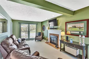 312 Valerie Dr, Cranberry Township, PA 16066 - Photo 16