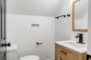 910 Main St, Aliquippa, PA 15001 - Photo 6