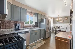 1630 Old Brodhead Rd, Center Township, PA 15061 - Photo 4