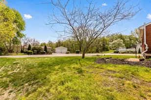 1630 Old Brodhead Rd, Center Township, PA 15061 - Photo 28