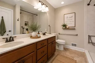 116 Shelton Place Dr, Connoquenessing Boro, PA 16033 - Photo 14