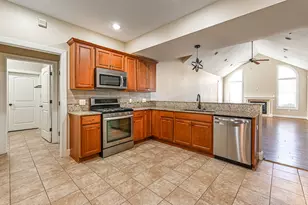 116 Shelton Place Dr, Connoquenessing Boro, PA 16033 - Photo 10