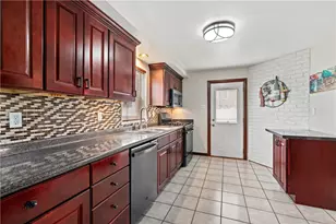 506 Liggett Ave, Forward Township, PA 15063 - Photo 8