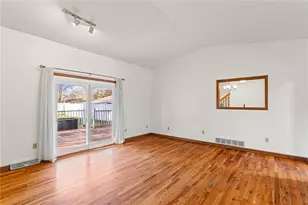 213 Pine St, Zelienople, PA 16063 - Photo 10