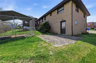 105 Mayer Dr, North Fayette, PA 15071 - Photo 34