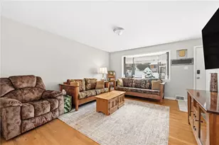 105 Mayer Dr, North Fayette, PA 15071 - Photo 6