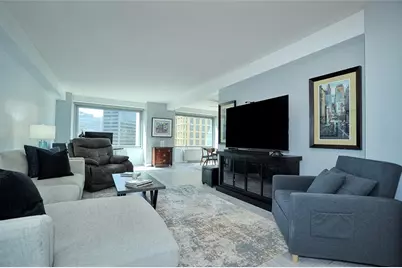 320 Fort Duquesne Blvd #7M, Pittsburgh, PA 15222 - Photo 2
