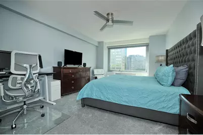 320 Fort Duquesne Blvd #7M, Pittsburgh, PA 15222 - Photo 10