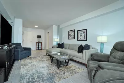 320 Fort Duquesne Blvd #7M, Pittsburgh, PA 15222 - Photo 18