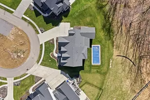 169 Sequoia Ln, Cranberry Township, PA 16066 - Photo 12