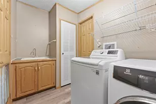 10 N Rock Lake Ct, Jackson Township, PA 16063 - Photo 24