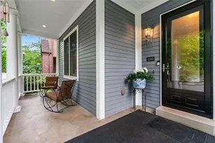 1310 Fairstead Ln, Pittsburgh, PA 15217 - Photo 2