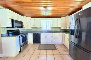 310 Three Degree Rd, Penn Township, PA 16053 - Photo 8