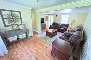 310 Three Degree Rd, Penn Township, PA 16053 - Photo 6