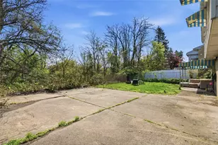 88 Lilmont Dr, Pittsburgh, PA 15218 - Photo 46
