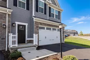 139 Melinda Ct, Ohio Township, PA 15143 - Photo 2