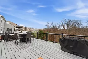 235 Long Ridge Dr, Kennedy Township, PA 15108 - Photo 26
