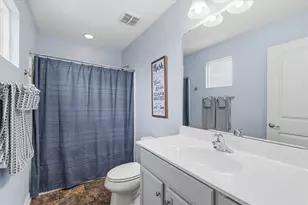 235 Long Ridge Dr, Kennedy Township, PA 15108 - Photo 18